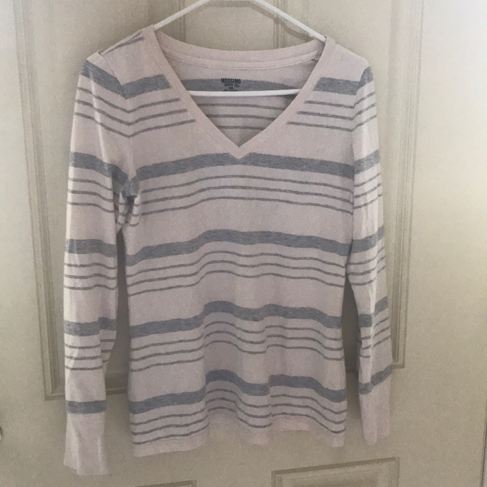 Women’s long sleeve shirt